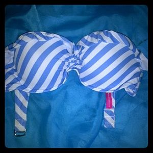 Sold !!Victoria's secret strapless bikini top only