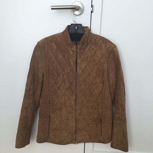 Brown sued quilted jacket