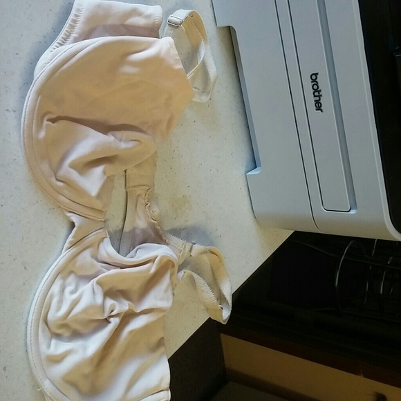 Victoria secret unlined 40D bra