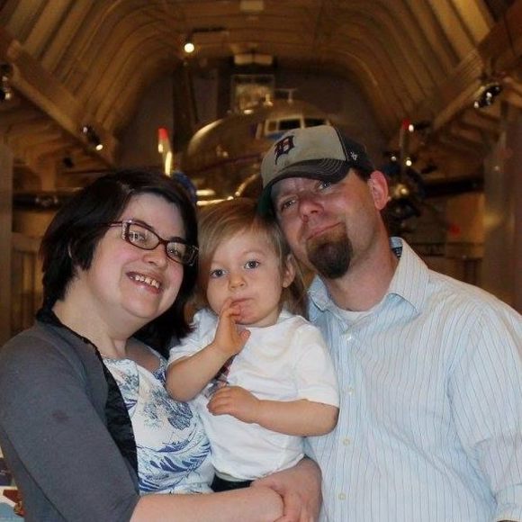 Meet your Posher, Laura