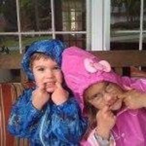 Meet your Posher, Miki