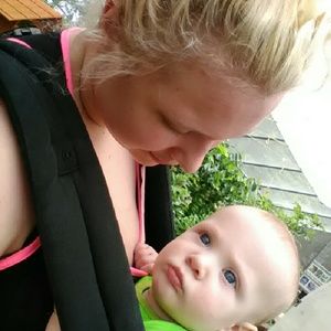 Meet your Posher, Lauren