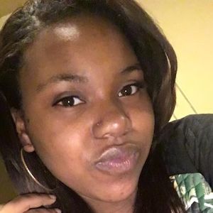 Meet your Posher, Shaniya