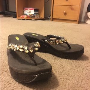 Volatile sparkle wedge flip flops