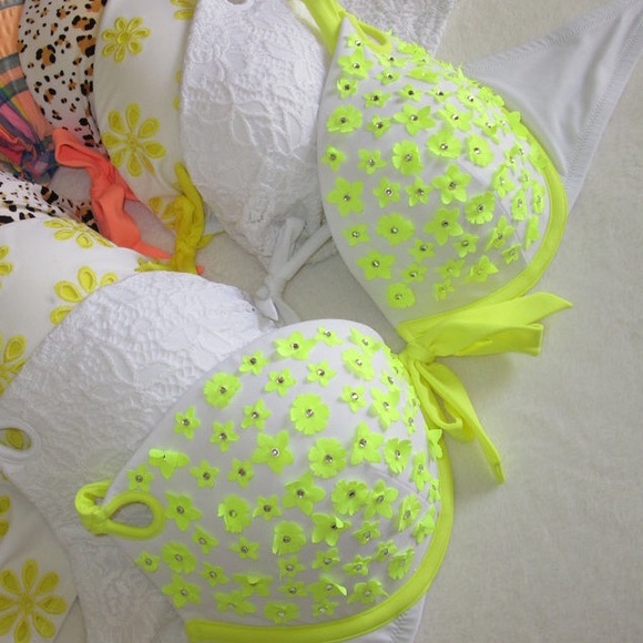 Victoria's Secret push up bikini top