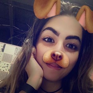 Meet your Posher, Lylliam