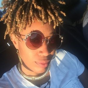 Meet your Posher, Shireka