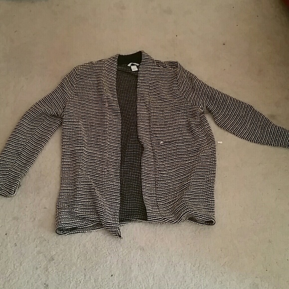 Black and white sweater