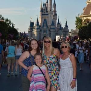 Meet your Posher, Alecia