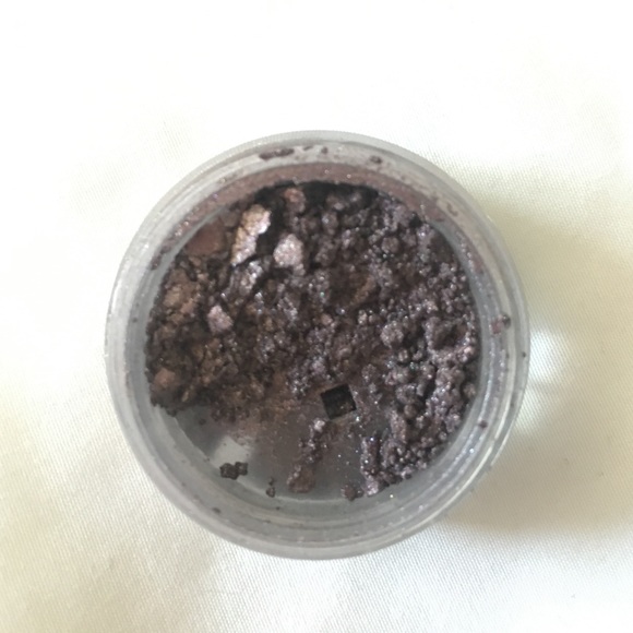 🎀Two bareMinerals Eyeshadows🎀 - Picture 3 of 4