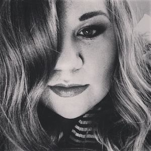 Meet your Posher, Briana