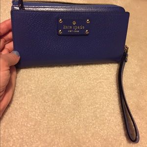 Authentic Kate Spade wristlet, large wallet.
