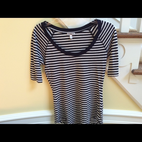 Express short sleeve navy white striped top