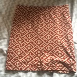 Forever 21 orange and creme skirt