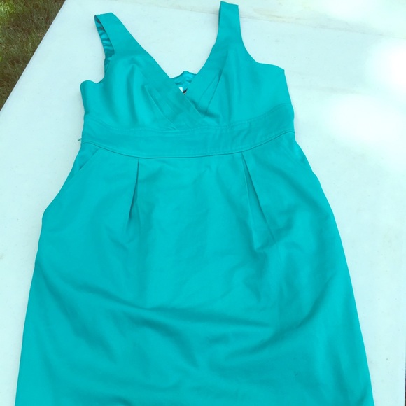 Express Sleeveless dress with pockets!