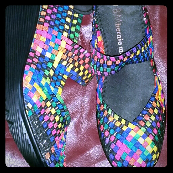 Bernie Mev multicolor wedge