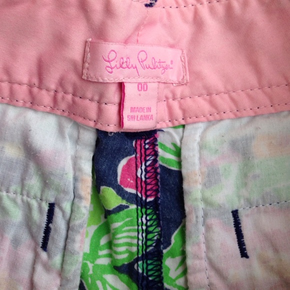 💸SOLD💸Lilly Pulitzer callahan shorts - Picture 2 of 4