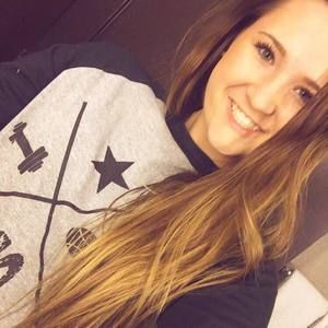 Meet your Posher, Brooke