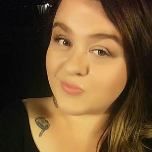 Meet your Posher, Rebeka