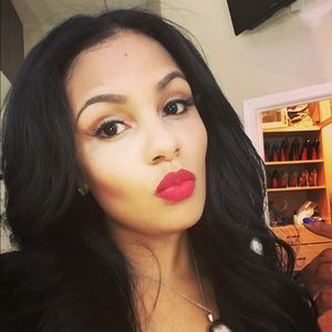 Meet your Posher, Brittni