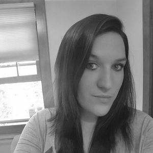 Meet your Posher, Caroline