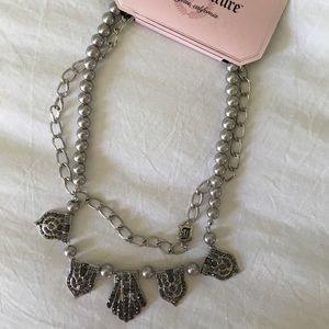 Necklace•