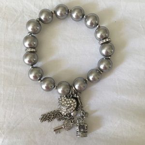 Bracelet•