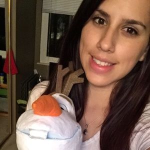 Meet your Posher, Paola