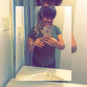 Meet your Posher, Yazmin