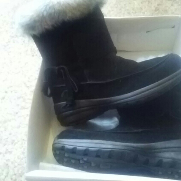 SOREL Shoes - Winter ?? boots