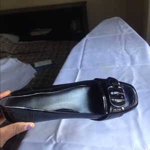 Ninewest loafers with a buckle🔥🔥