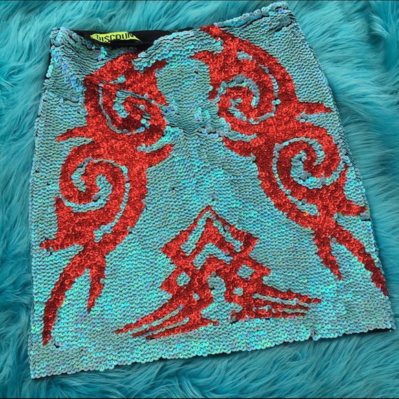 Discount Universe Dresses & Skirts - DISCOUNT UNIVERSE SZ M TRIBAL SEQUIN MINI SKIRT