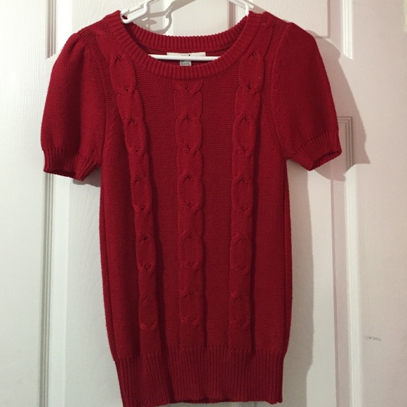 Sweater - Picture 1 of 2