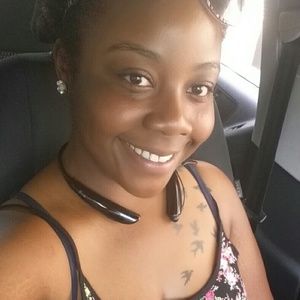 Meet your Posher, Imani