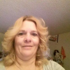 Meet your Posher, Connie