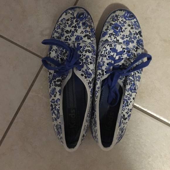 KEDS - Picture 1 of 3