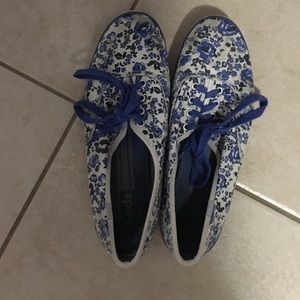 KEDS