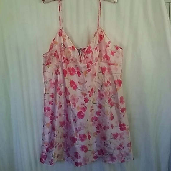 Other - Lovely Chemise Nightgown