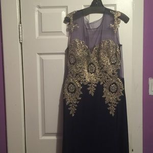 Shail K navy blue prom dress size 22 tags attached