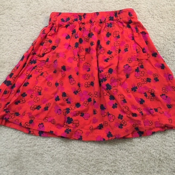 🎀Urban Outfitters Floral Skirt NWOT🎀