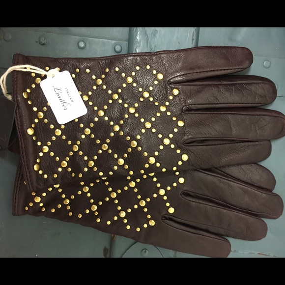 Club Monaco leather glove