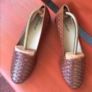 Trotters shoes