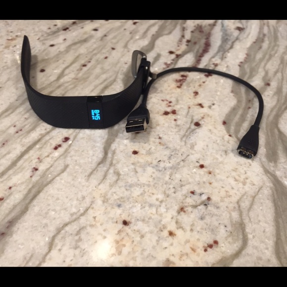 FitBit HR SMALL Heart Rate Workout Watch Monitor