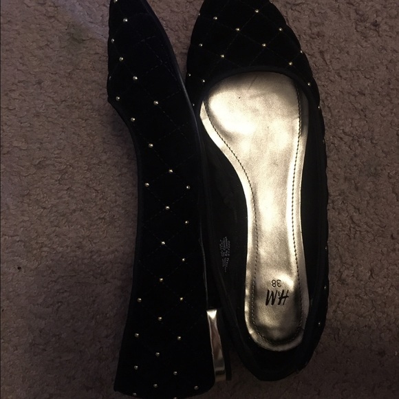 H&M Black Flats