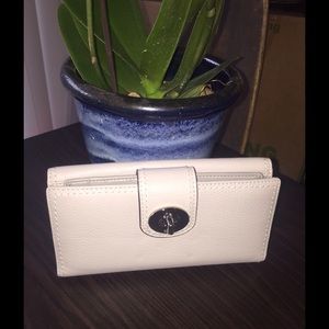 Coach Turn Lock Leather Checkbook Wallet