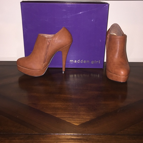 💥Final Sale-Madden Girl Ankle Boots💥