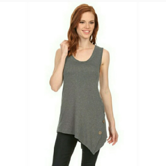 Fashionomics  Tops - Sleeveless Tunic