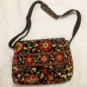 ❌SOLD❌Vera Bradley Messenger Bag