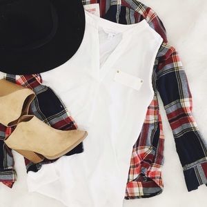 Medium White tank (fits small)