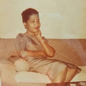 Meet your Posher, Candice